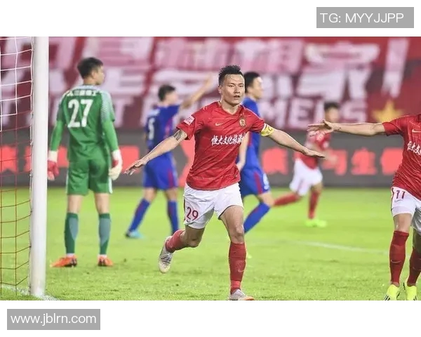 暖阳绝杀时刻燃起希望之光，勇者逆袭展现不屈精神与团队力量