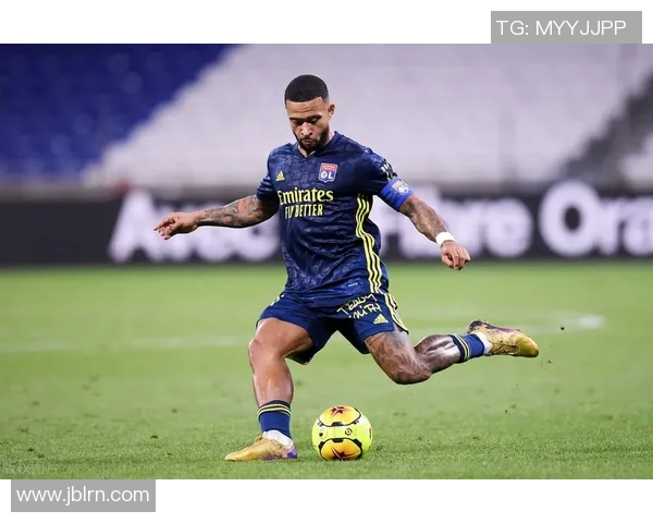 巴萨官方确认德佩已加盟，新赛季有望成为球队新亮点