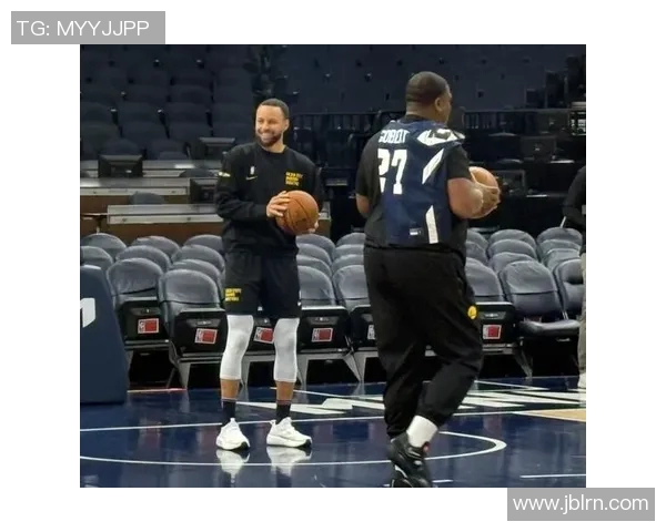 勇士球星库里膝盖伤势恢复良好，或将在下个月复出