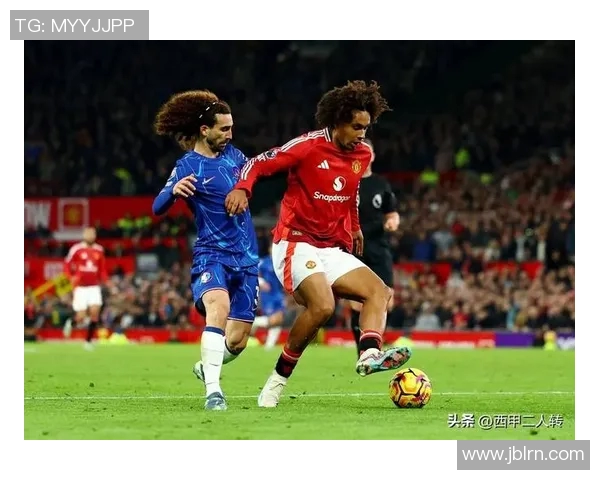 曼联亚冠小组赛遇阻,球迷忧虑愈加沉重 曼联亚冠小组赛遇阻,球迷忧虑愈加沉重